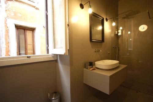 Cartari Holiday House in Campo de Fiori, Roma (foto 8)