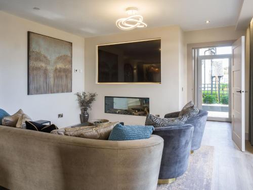 Зовнішній вигляд готелю, Arran Shores Luxury Shorefront Suite 1 in Лемлеш