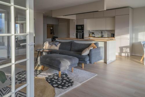 Moderni saunallinen asunto keskustassa ilmaisella parkkipaikalla in Jarvenpaa