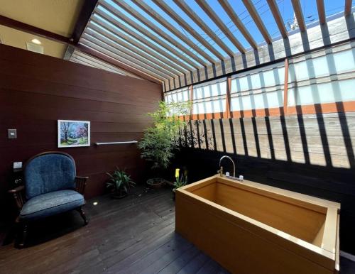 화장실, 南熱海長浜公園近くバーベキュー可能露天風呂付ゲストハウス (南熱海長浜公園近くバーベキュー可能露天風呂付ゲストハウス) in 카미타가