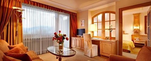 room detail thumbnail 1