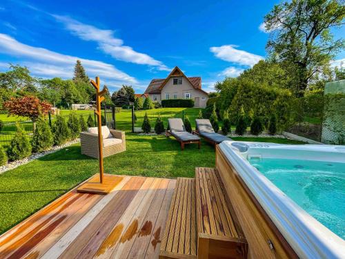 . U HRÁDKU Superior