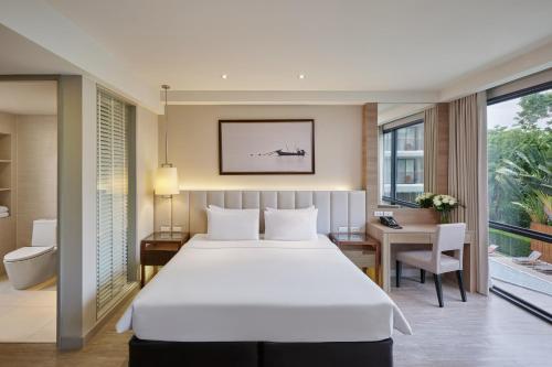 room detail thumbnail 1