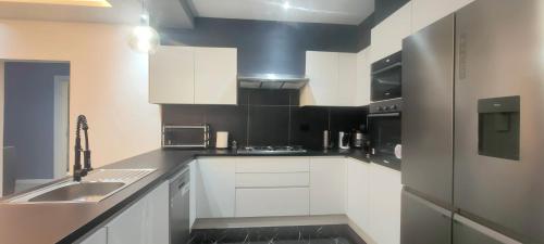 Premium appart avec salle de sport et Parking - image 5