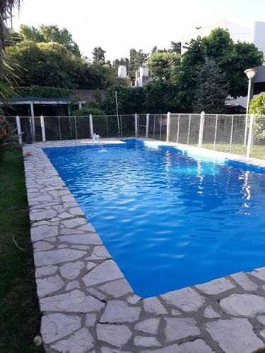 Casa quinta en Ranelagh, cerca de accesos! in Sourigues