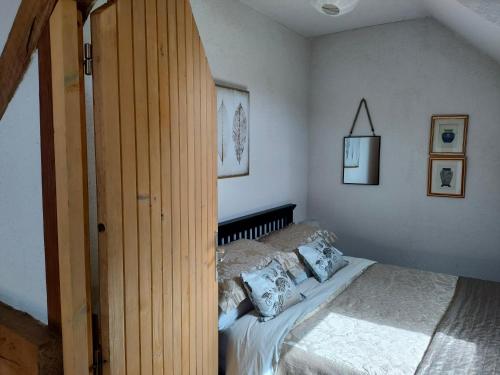 1 double bed