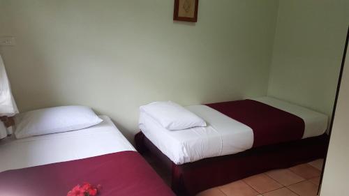 Grand West Villas, Nadi (photo 9)