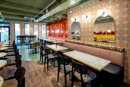 Tourist Inn Hotel Amsterdam 5
