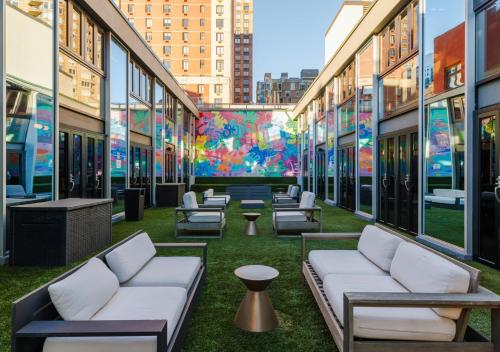 Hudson Yards Hotel, New York