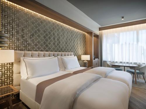 The Westin Madrid Cuzco near Santiago Bernabéu stadion