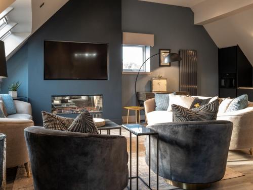 Зовнішній вигляд готелю, Arran Shores Luxury Shorefront Penthouse Suite 10 in Лемлеш