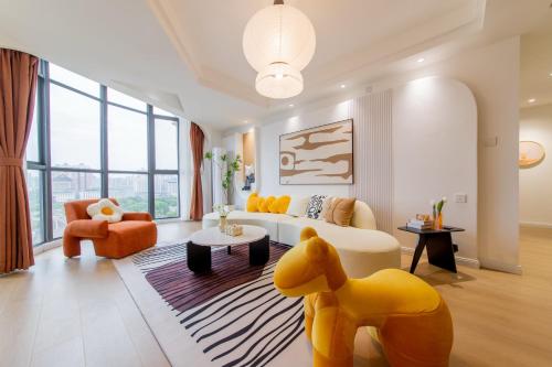 西安市中心钟楼整套四室一厅一厨两卫 西安市中心钟楼整套四室一厅一厨两卫