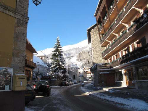 Appartement Valloire 5 pièces 10 personnes - FR-1-263-364 - image 2