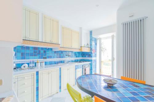 213b - Casa Panorama Marino - A pochi passi dalla spiaggia di Riva, Vista Mare fino a Portofino