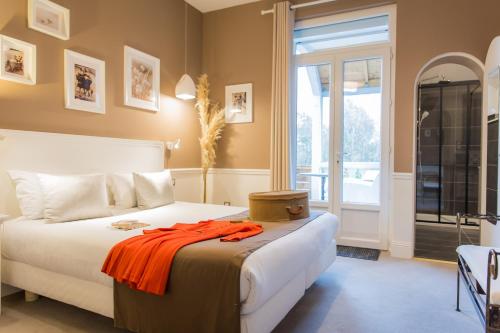 ระเบียง/ชานเรือน, Hotel de Charme Le Sud Bretagne in พอร์นิเชต์