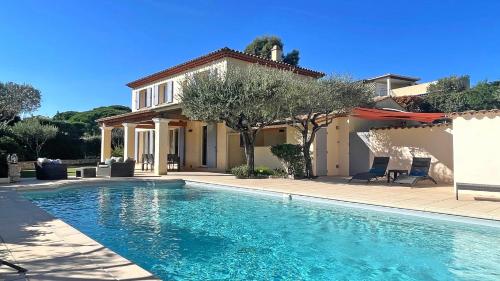 Villa Les Saquèdes - Location, gîte - Sainte-Maxime