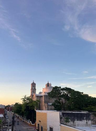 Casa Kaity in the heart of magictown. in Valladolid, Mexico