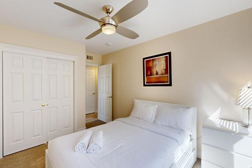 Pierpont Coastal Dreams in Ventura, USA