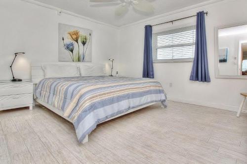 Holiday Villas III 201 in Clearwater Beach, USA