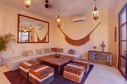 Posh large Villa Minutes from the Beach in Tulum, Mexico