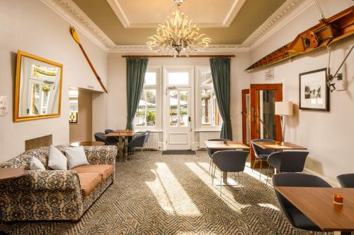 Mercure London Staines-upon-Thames Hotel - main image