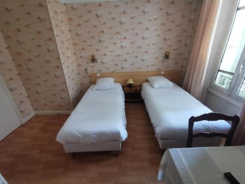 hotel le tourisme – Embrun, VT