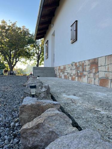 GABE Vendègház (GABE Vendeghaz) in Gyöngyössolymos