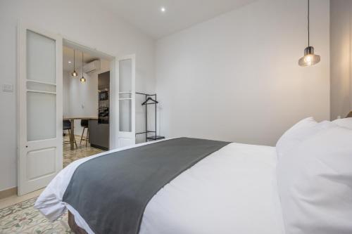 New & elegent apartment just 5 min walk to the Capital by SF HOMES, Il-Furjana (photo 5)