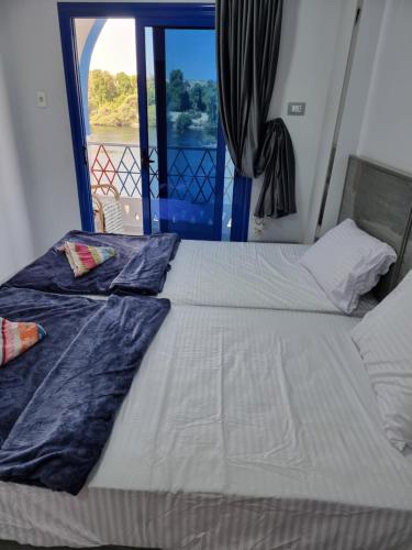 Baba Dool – Aswan, CO