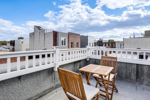 2 Mi to Dtwn Philadelphia Home with Fire Pit! in Philadelphia, USA