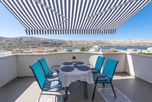 Apartment with Sea View
