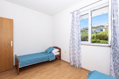 Two-Bedroom Apartment with Balcony image 8