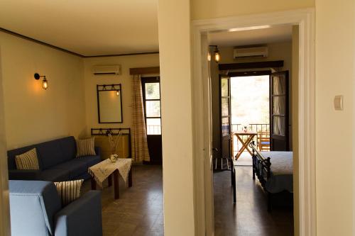 Hotel Porto Potha - image 4