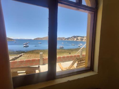 Hostal Mirador del Sol in Challapampa