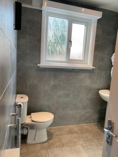 3 Bedroom apartment in Harborne, Birmingham (Foto 8)