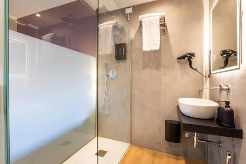 LUMINA3 Luxury Room ROME, Roma (foto 8)