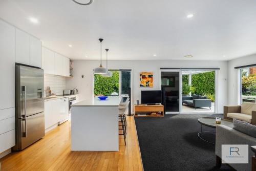 Stylish Northcote Point Bungalow, Auckland (fotografie 6)