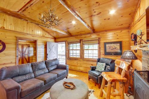 ‘The Deer’ Cabin Peaceful Refuge in East Texas in Van (TX)