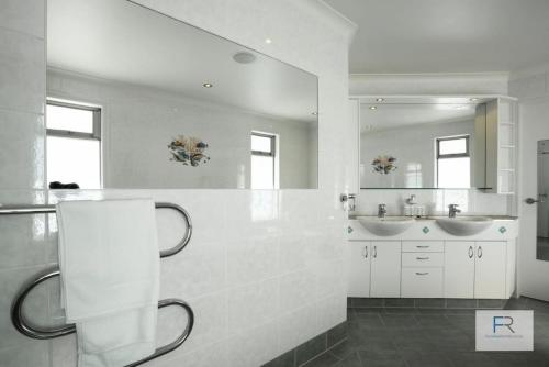 Seaview Haven in Castor Bay, Auckland (fotografie 10)