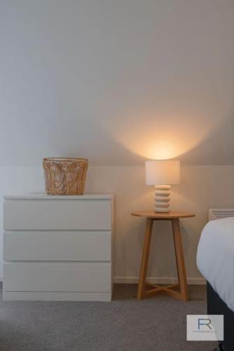 Gorgeous Orakei Home by Furnished Rentals