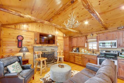 ‘The Deer’ Cabin Peaceful Refuge in East Texas in Van (TX)