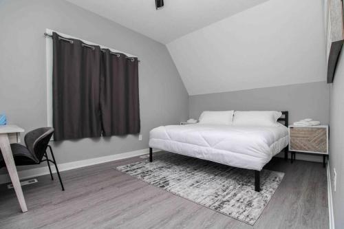 Lux finishes 4 bedroom DSM home Great location in Des Moines, USA