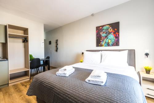 Raise Area 41 Room Type - Studio with Balcony