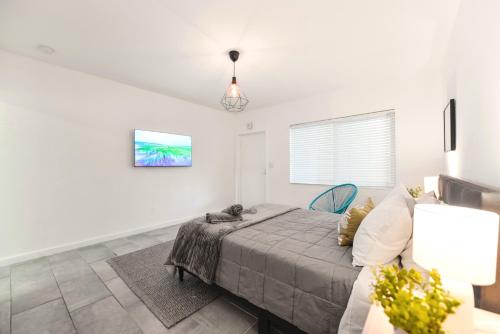 Convenient Studio 15 min from the beach Convenient Studio 15 min from the beach