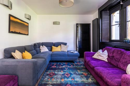 Locksbrook Lodge - Hot Tub - Spacious Outdoor Space, Bath (photo 7)