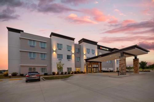 . Best Western Plus Jefferson