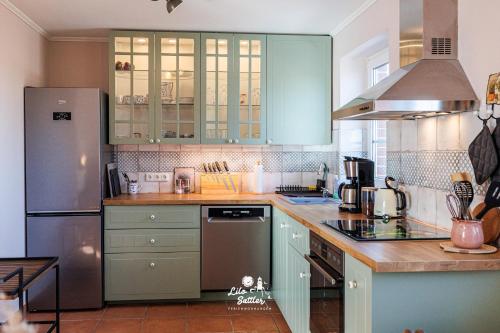 Kitchen, Ferienwohnung Mia, 1 OG in Westerdeichstrich