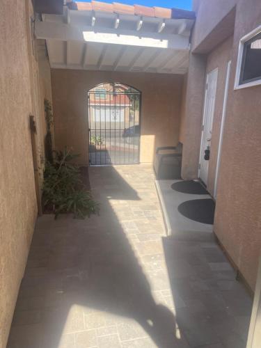 Casa Mesa PLUS attached Studio & private Courtyard in Sorrento Valley / Mira Mesa