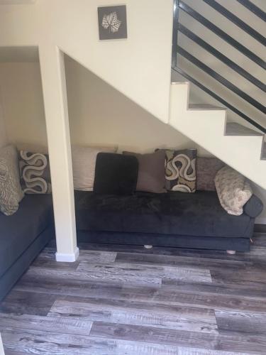 Casa Mesa PLUS attached Studio & private Courtyard in Sorrento Valley / Mira Mesa