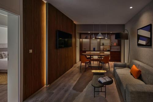 Budapest Marriott Hotel - image 14